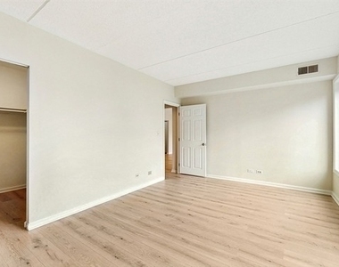 12900 W Heiden Circle - Photo Thumbnail 7