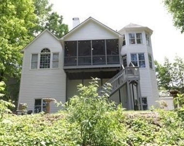 215 Glenbrook Lane - Photo Thumbnail 35