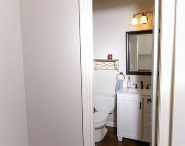 215 Glenbrook Lane - Photo Thumbnail 32