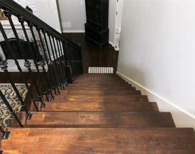 215 Glenbrook Lane - Photo Thumbnail 13