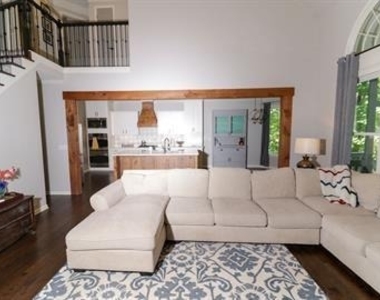 215 Glenbrook Lane - Photo Thumbnail 1