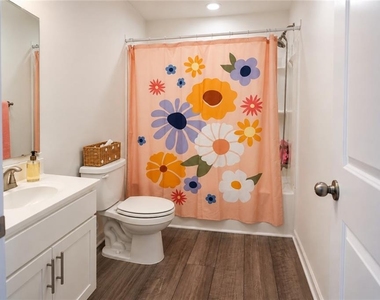 4402 Ryan Street - Photo Thumbnail 11