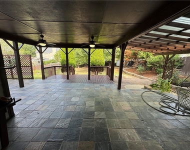 2908 Belfaire Lake Drive - Photo Thumbnail 12
