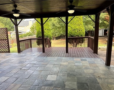 2908 Belfaire Lake Drive - Photo Thumbnail 11