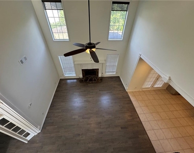 2908 Belfaire Lake Drive - Photo Thumbnail 32