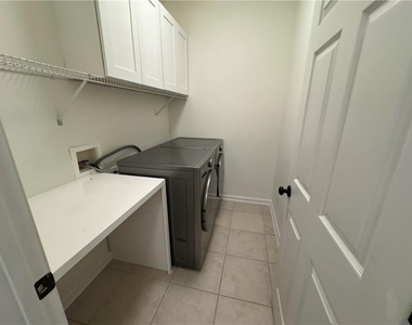 2908 Belfaire Lake Drive - Photo Thumbnail 34