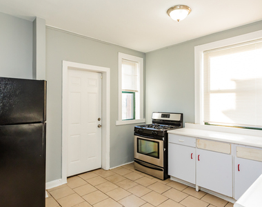 2217 E 69th Street - Photo Thumbnail 3