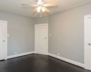 2217 E 69th Street - Photo Thumbnail 6