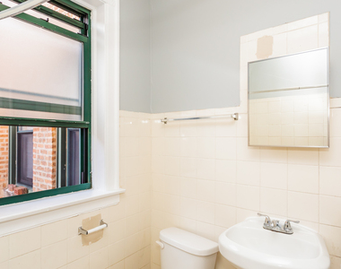 2217 E 69th Street - Photo Thumbnail 9