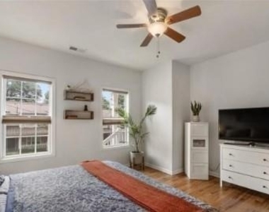 162 Lowry Street Ne - Photo Thumbnail 10