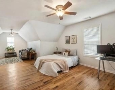 162 Lowry Street Ne - Photo Thumbnail 11