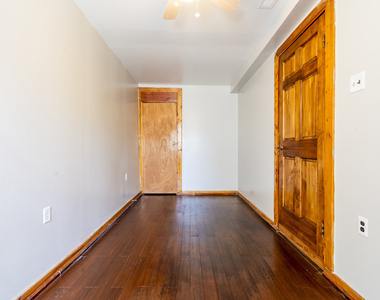 1623 W Cullerton Street - Photo Thumbnail 9