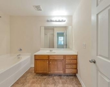 3956 Princeton Lakes Way Sw - Photo Thumbnail 13