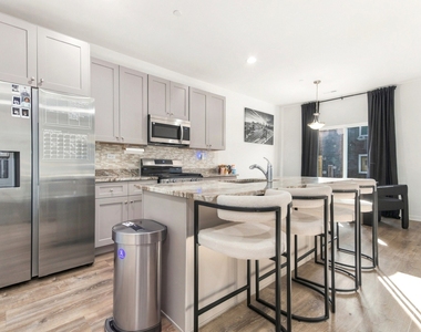 1036 Gillespie Lane - Photo Thumbnail 4