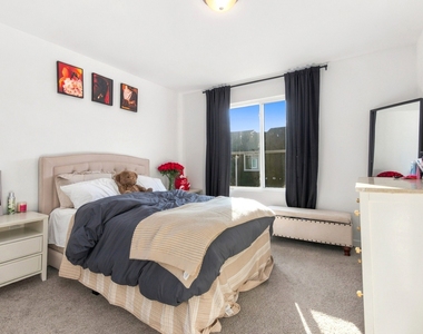 1036 Gillespie Lane - Photo Thumbnail 19