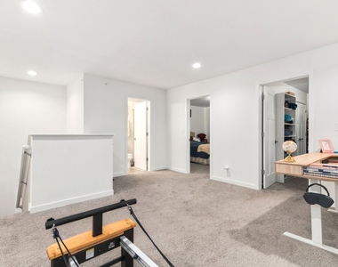 1036 Gillespie Lane - Photo Thumbnail 23