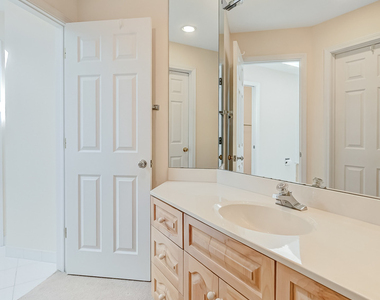 6515 Manor Drive - Photo Thumbnail 33