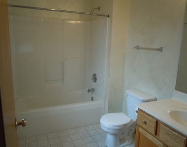 653 Cress Creek Drive - Photo Thumbnail 16