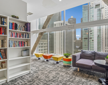 8 E Randolph Street - Photo Thumbnail 10