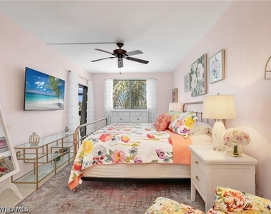 801 River Point Drive - Photo Thumbnail 10