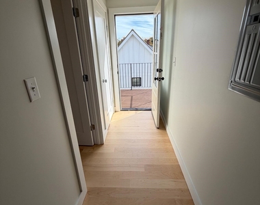 427 Lafayette - Photo Thumbnail 1