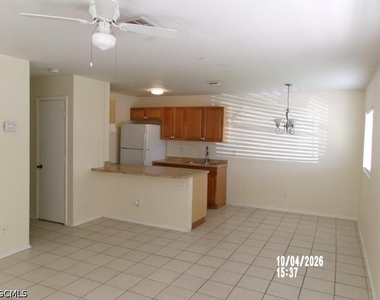 8259 Beacon Boulevard - Photo Thumbnail 5
