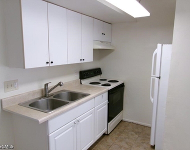 2630 Maple Avenue - Photo Thumbnail 3