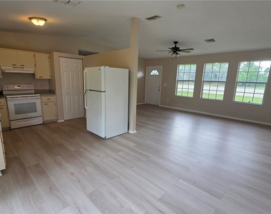 3800 Lee Boulevard - Photo Thumbnail 1