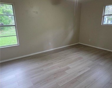 3800 Lee Boulevard - Photo Thumbnail 6