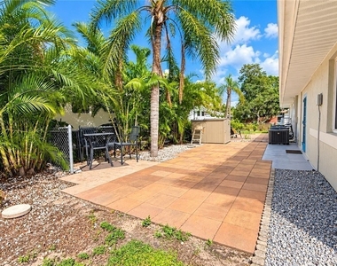 9141 Carolina Street - Photo Thumbnail 19