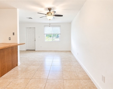 9141 Carolina Street - Photo Thumbnail 5
