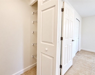 9141 Carolina Street - Photo Thumbnail 13