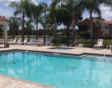 7121 Golden Eagle Court - Photo Thumbnail 13