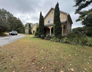 206 Chester - Photo Thumbnail 26