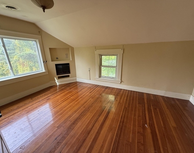 206 Chester - Photo Thumbnail 15