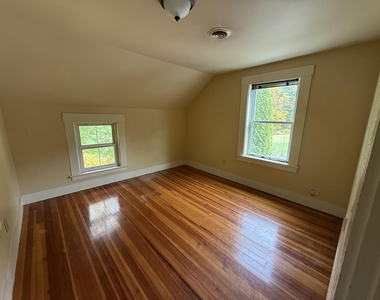 206 Chester - Photo Thumbnail 19