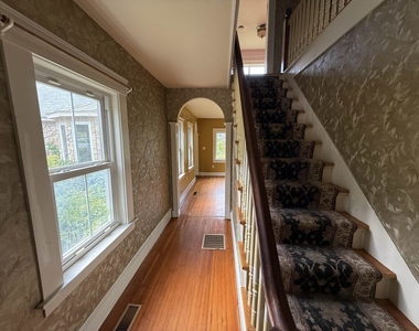 206 Chester - Photo Thumbnail 12