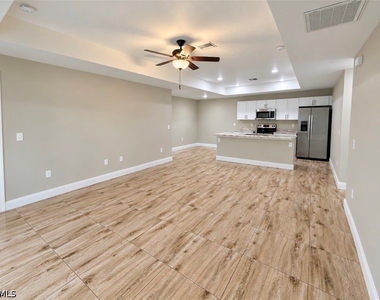 4716 26th Street Sw - Photo Thumbnail 1