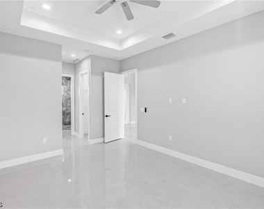 2830 Nw 41st Avenue - Photo Thumbnail 28