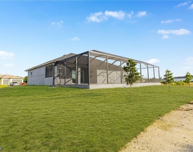 2830 Nw 41st Avenue - Photo Thumbnail 44
