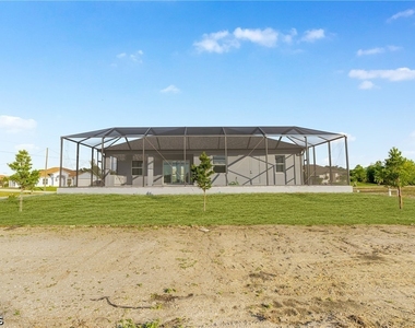 2830 Nw 41st Avenue - Photo Thumbnail 45