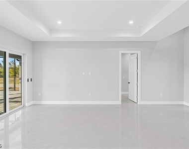 2830 Nw 41st Avenue - Photo Thumbnail 9