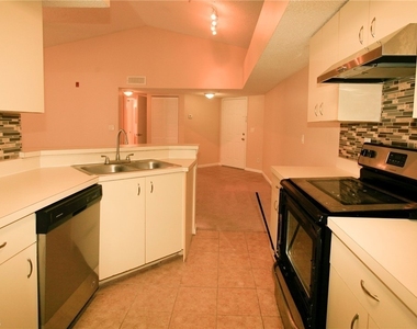 13571 Eagle Ridge Drive - Photo Thumbnail 5
