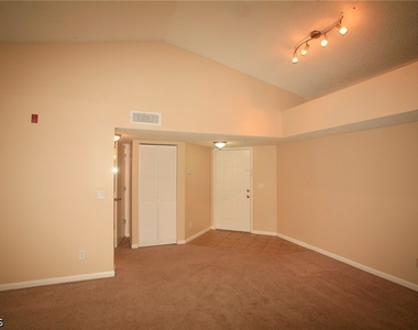 13571 Eagle Ridge Drive - Photo Thumbnail 3
