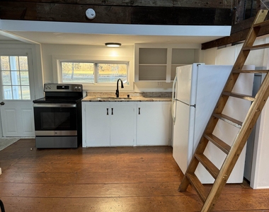 6229 Main - Photo Thumbnail 2