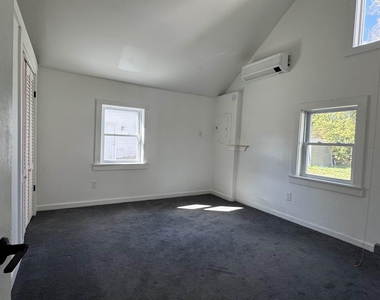 6229 Main - Photo Thumbnail 7
