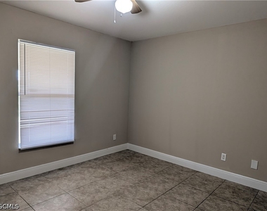 723 Homer Avenue S - Photo Thumbnail 9