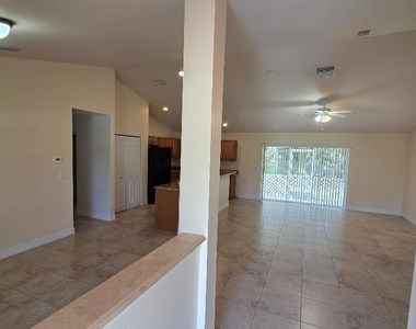 3106 E 10th Street - Photo Thumbnail 1