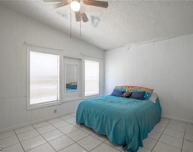 735 N Granja Street - Photo Thumbnail 13