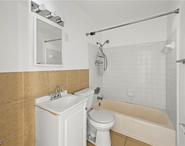 4081 Springs Lane - Photo Thumbnail 6